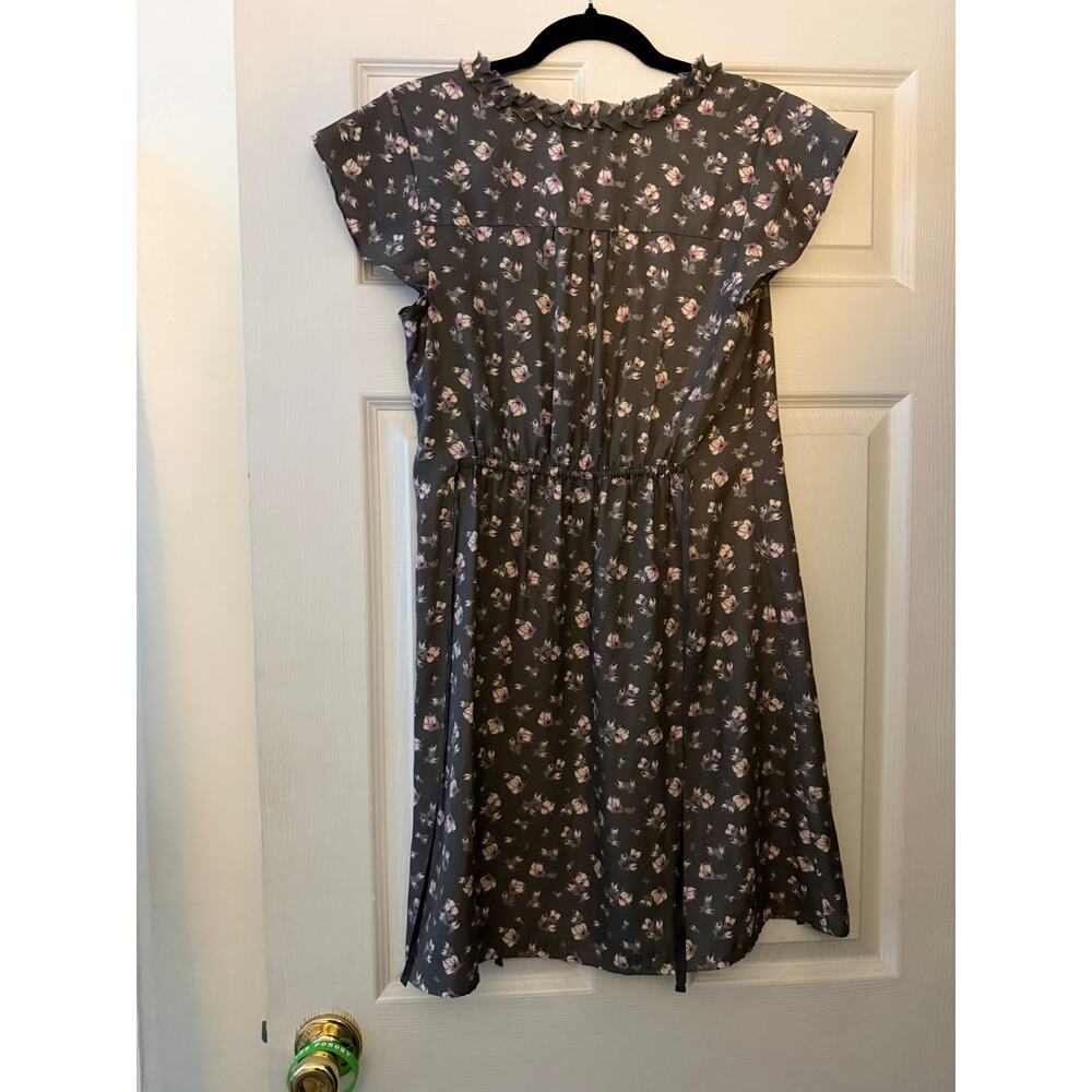 Grey Floral Dress By American Eagle Outfitters Size Small - Picture 2 of 6